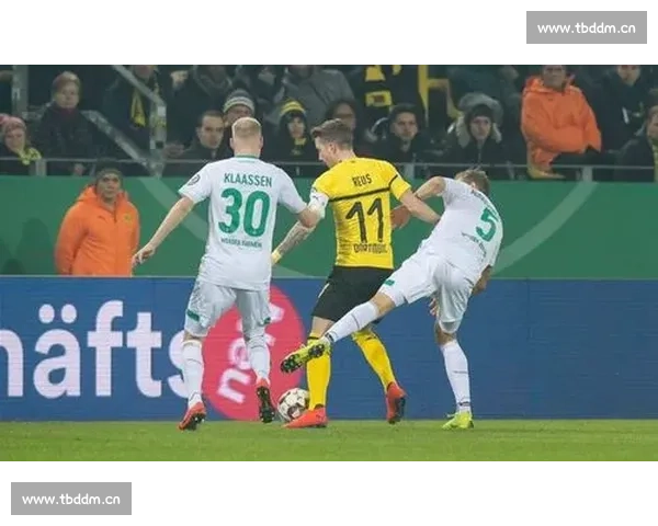 足球比赛加时赛规则详解与胜负判定流程全面解析 - 副本 - 副本 (2)