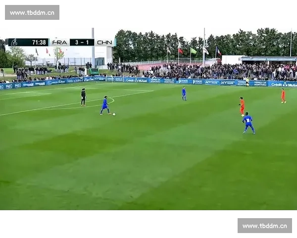 足球赛事比分直播实时更新全程追踪全球热门联赛精彩对决即时战况解析 - 副本 - 副本 - 副本 - 副本